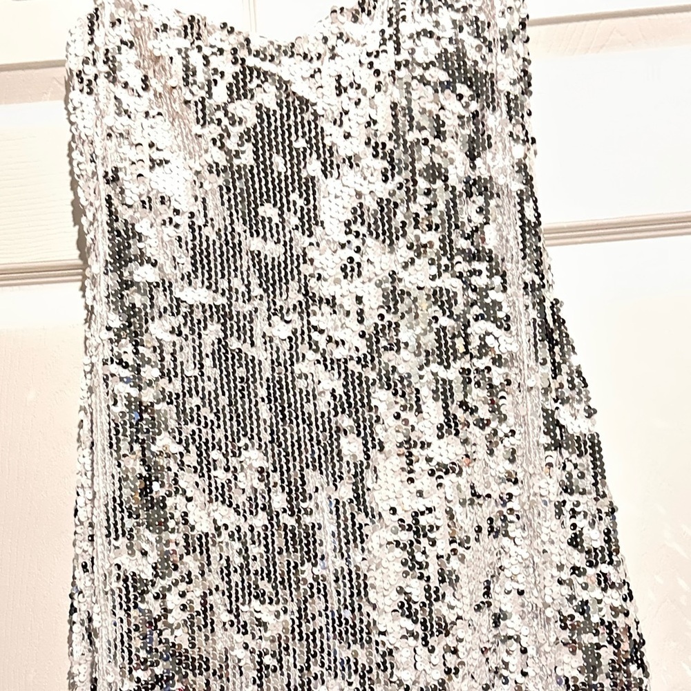Strapless sparkle dress
